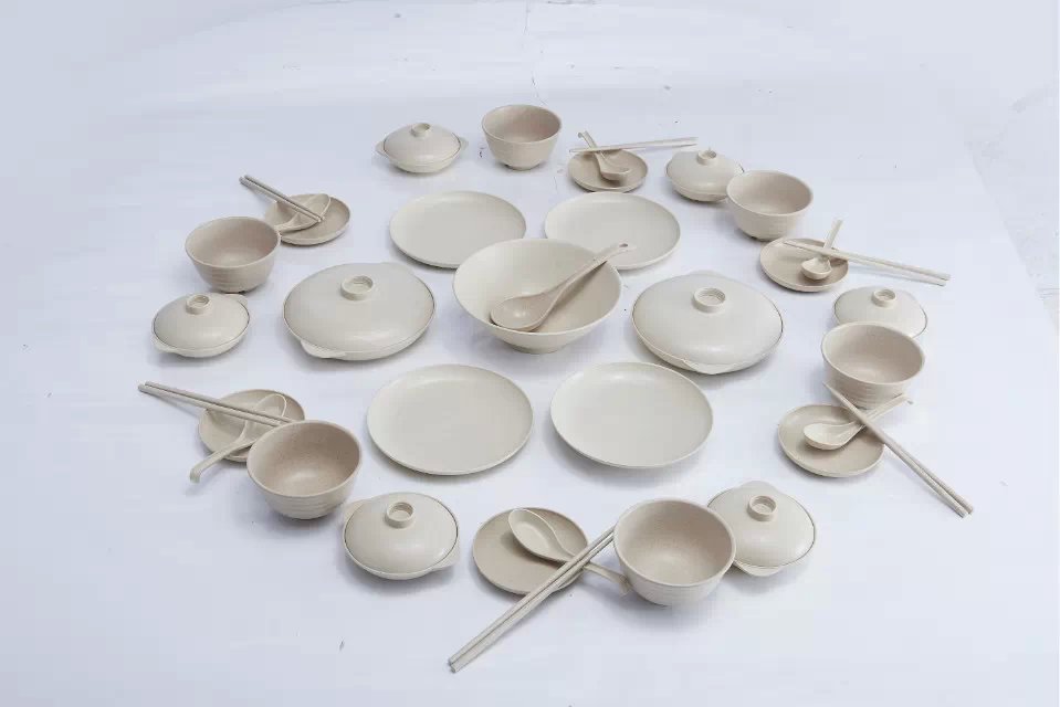是由一種麥纖維低碳環?？山到獾牟牧纤?。